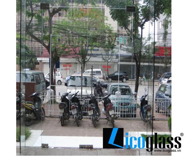 CỬA KÍNH THỦY LỰC 2 CÁNH 2 VÁCH BÊN 